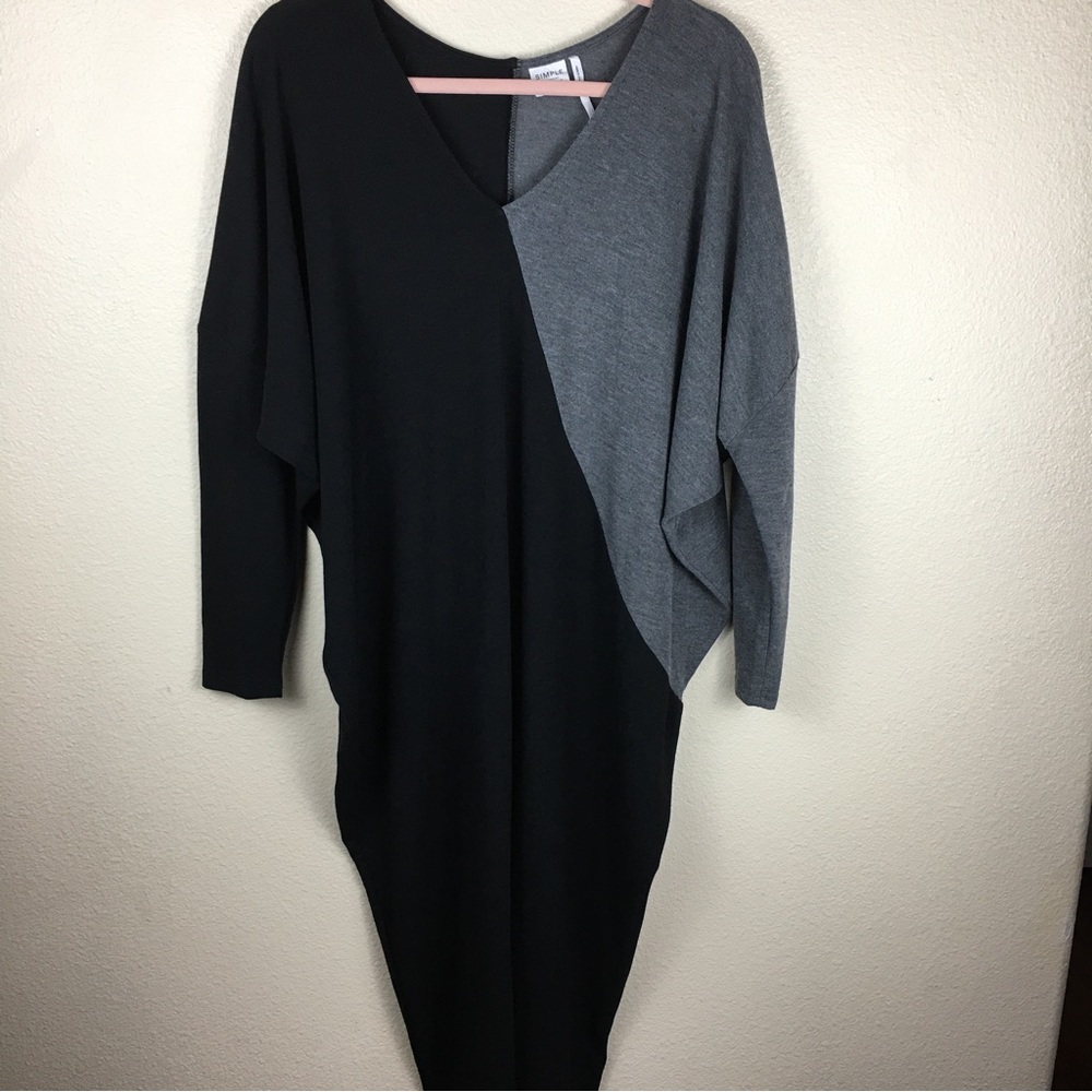 Simple by Suzanne Betro Women’s Black Gray Knit V-Neck Dolman Sleeve Size M